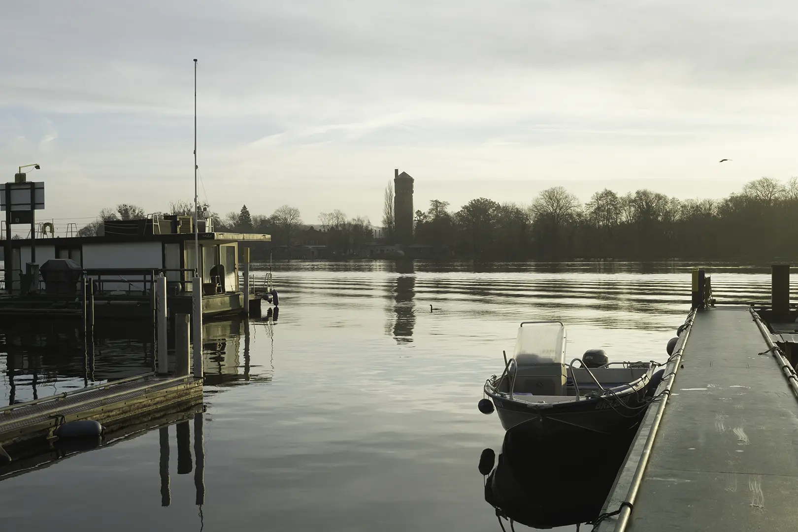 Sportboot auf dem Wasser in Potsdam